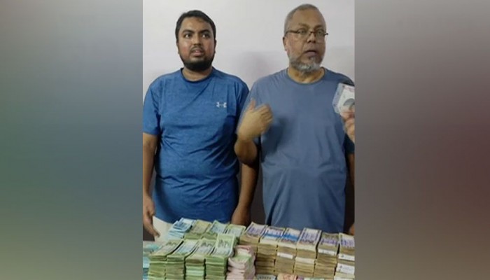 আমজাদের বাসায় বিপুল পরিমাণ টাকাসহ আরও যা পাওয়া গেল