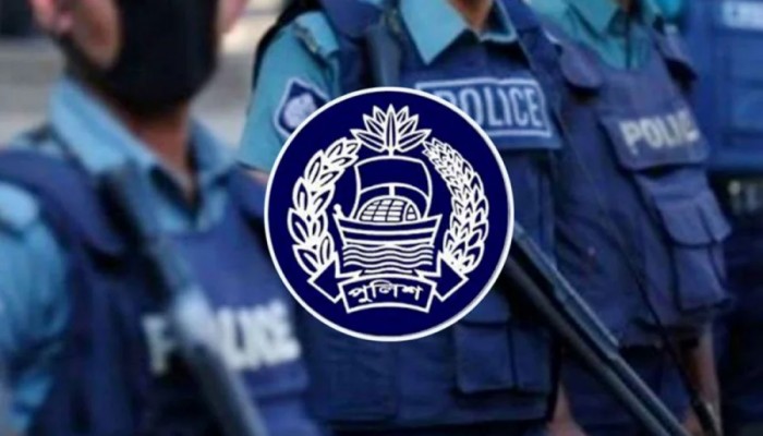 বদলে গেছে ৪৫ হাজার পুলিশের চেয়ার