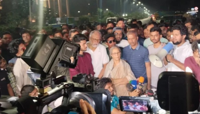 উপদেষ্টাদের আশ্বাসে হাসপাতালে ফিরলেন আহতরা