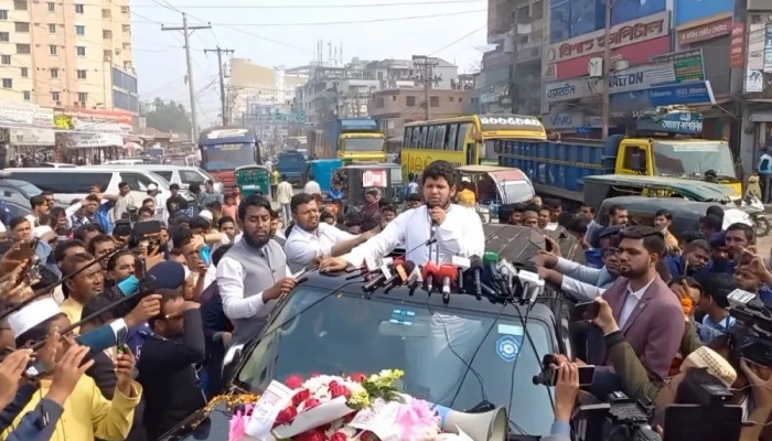 আওয়ামী লীগকে আর নির্বাচনে অংশ নিতে দেওয়া হবে না: মাহফুজ আলম