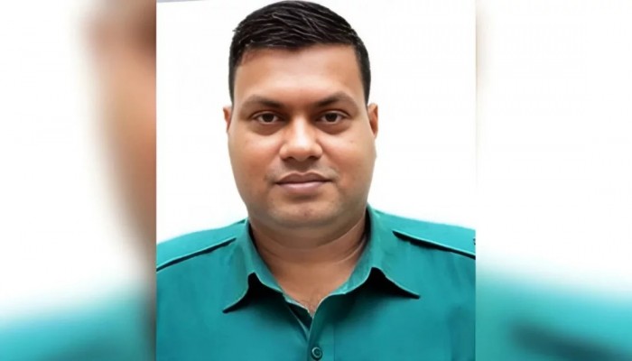 পুলিশের গুলিতে সাংবাদিক নিহতের মামলায় সেই এডিসি বরখাস্ত