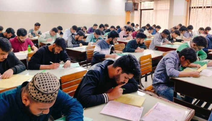 জাবিতে ‘সি’ ইউনিটে আসন প্রতি লড়ছেন ১২২ শিক্ষার্থী