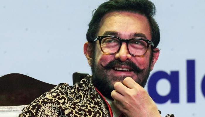 শুটিং ফেলে চেন্নাইয়ের হাসপাতালে আমির খান