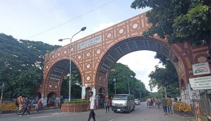 ফের ঢাবি ক্যাম্পাসে যান চলাচল নিয়ন্ত্রণ