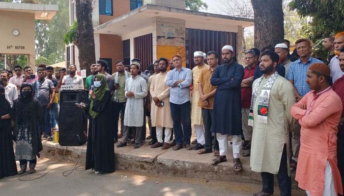 গাজার ভয়াবহ হত্যাযজ্ঞ গোটা মানবজাতির বিবেকের ওপর নির্মম আঘাত