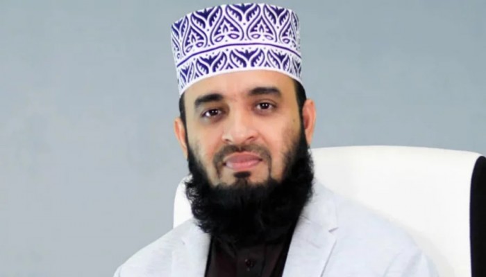 বিক্ষোভের নামে লুটপাট নিতান্তই ‘ছোটলোকি’: আজহারি