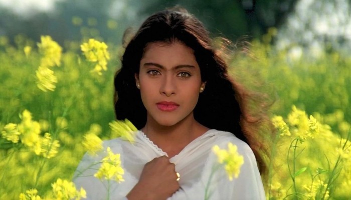 কাজল নামের সঙ্গে ‘পদবি’ ব্যবহার করেন না কেন