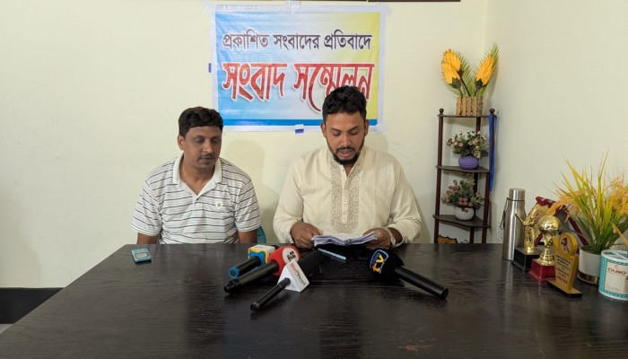 মিথ্যা সংবাদ প্রকাশের অভিযোগ বড়াল নিউজ পোর্টালের বিরুদ্ধে, প্রতিবাদে সংবাদ সম্মেলন