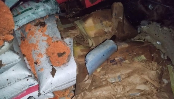 পৌর ভবনে আগুন, পুড়ে গেছে টিসিবির পণ্য