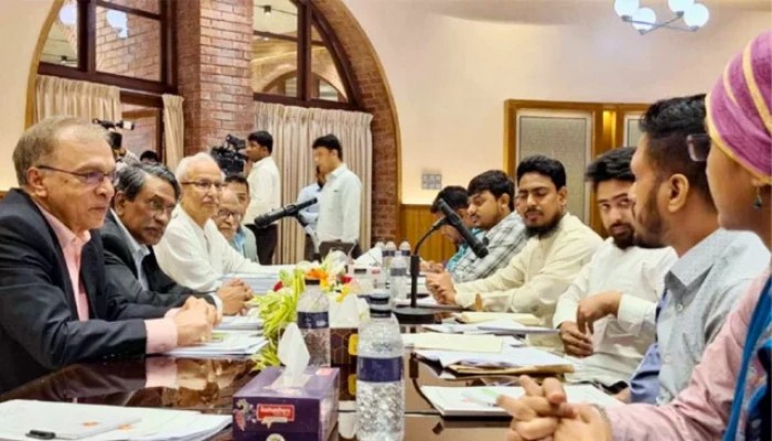 ঐকমত্য কমিশনের সঙ্গে এনসিপির বৈঠক শুরু