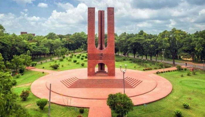 জাবির ৯ শিক্ষক বরখাস্ত, এক মাসেও জারি হয়নি নোটিশ