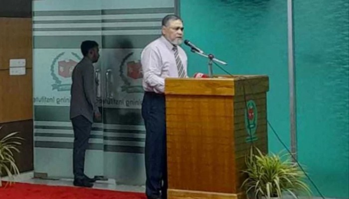 সীমিত পরিসরে হলেও প্রবাসীদের ভোটাধিকার দিতে চায় নির্বাচন কমিশন: সিইসি