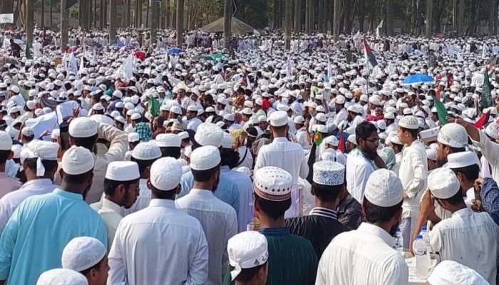 হেফাজতের মহাসমাবেশ চলছে, সোহরাওয়ার্দী উদ্যানে নেতাকর্মীর ঢল