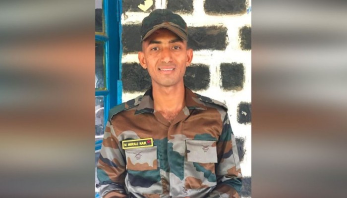 ‘পাকিস্তানের গোলায়’ নিহত ভারতীয় সেনা