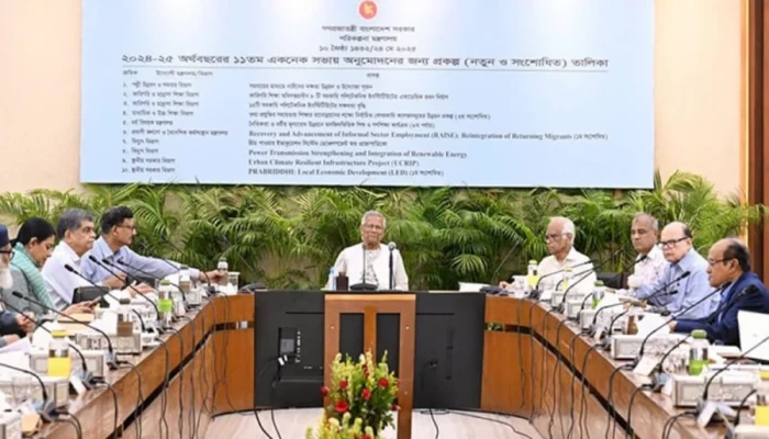 পদত্যাগ করছেন না প্রধান উপদেষ্টা: বৈঠক শেষে পরিকল্পনা উপদেষ্টা