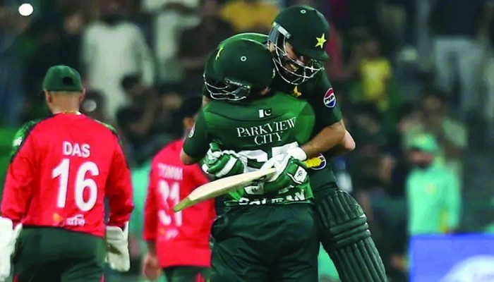 বাংলাদেশকে হোয়াইটওয়াশ করল পাকিস্তান
