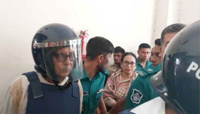 ৫ দিনের রিমান্ডে রাশেদ খান মেনন
