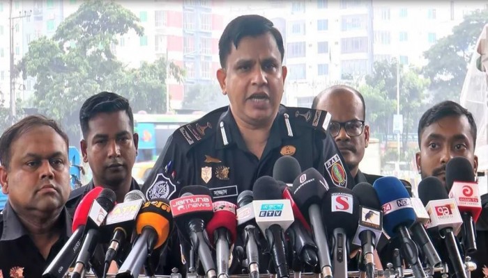 ঈদযাত্রা নিরাপদ করতে মহাসড়কে র‌্যাবের টহল, চেকপোস্ট-তল্লাশি