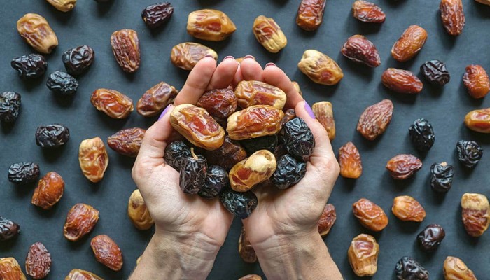 দৈনন্দিন সুস্থতায় খেজুরের অসাধারণ উপকারিতা