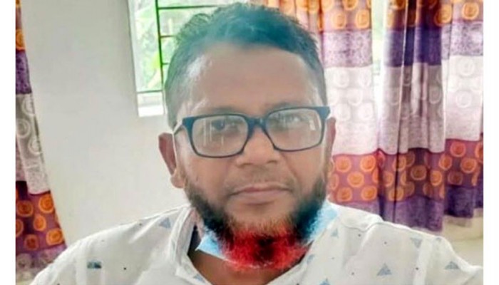 ভারতে প্রবেশের সময় তানোরের যুবলীগ নেতা গ্রেপ্তার