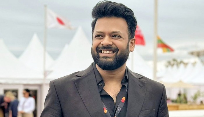 কান জয়ের পর নতুন গানচিত্র রাজীবের