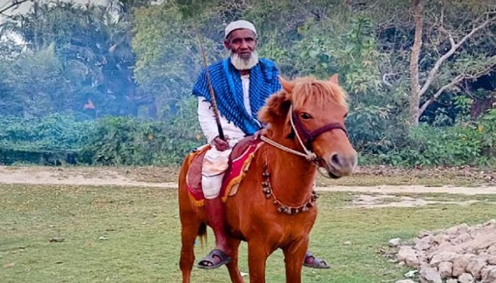 ‘গোরখোদক’ সেই মনু মিয়া পাড়ি দিলেন শেষ ঠিকানায়