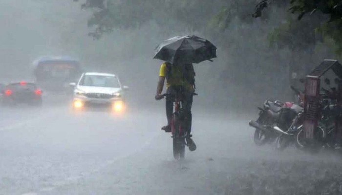 চার বিভাগে অতিভারি বর্ষণের সতর্কবার্তা