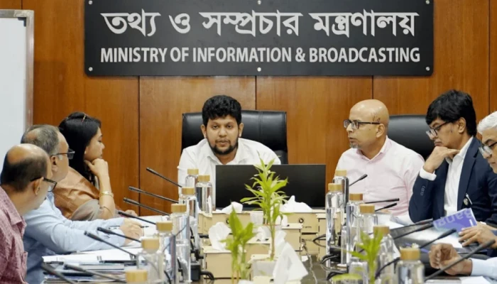জনস্বার্থকে প্রাধান্য দিয়ে সম্প্রচার-ব্যবস্থা যুগোপযোগী করা হবে : তথ্য ও সম্প্রচার উপদেষ্টা