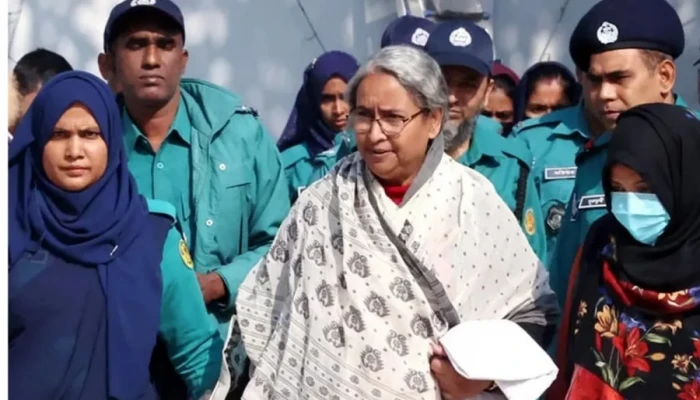 নিজের সব ব্যাংক লেনদেনের তথ্য চান দীপু মনি