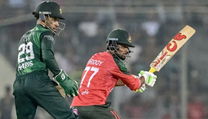 মোস্তাফিজ-তাসকিনের প্রশংসা করে যা বললেন পাকিস্তানের অধিনায়ক