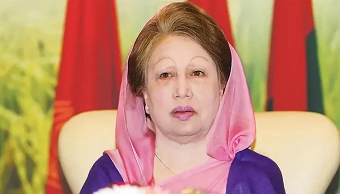 অসুস্থ বোধ করছেন খালেদা জিয়া, নেয়া হচ্ছে এভারকেয়ার হাসপাতালে