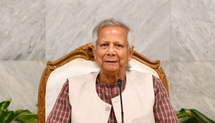১৩ রাজনৈতিক দলের সঙ্গে বৈঠকে প্রধান উপদেষ্টা