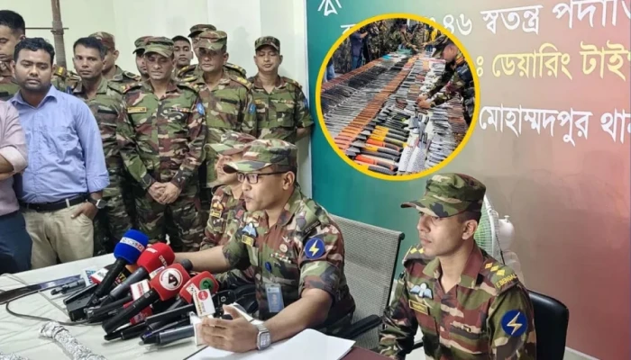 নিউ মার্কেট থেকে দেওয়া হতো অস্ত্র ভাড়া ও ফ্রি হোম ডেলিভারি