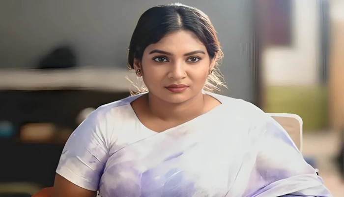 এইটা ডাকসু না, এক্কেবারে ‘হিজাবসু’ : নীলা ইসরাফিল