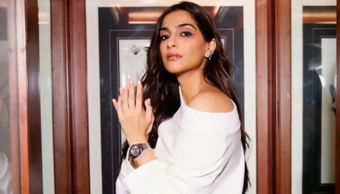 ফের মা হতে চলেছেন সোনাম কাপুর