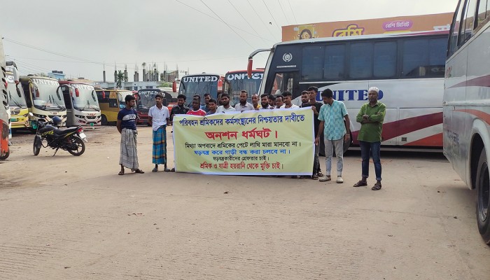 ঢাকা-ময়মনসিংহ রুটে সব ধরনের বাস চলাচল বন্ধ