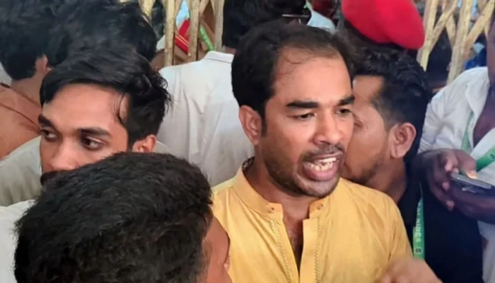 চাকসু নির্বাচন: ভোট গ্রহণ শেষে নির্বাচন কমিশনের বিরুদ্ধে পক্ষপাতের অভিযোগ ছাত্রদলের