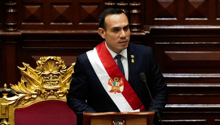 ৩০ দিনের জরুরি অবস্থা ঘোষণা করলেন পেরুর প্রেসিডেন্ট