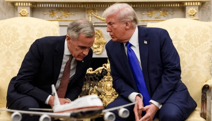 কানাডার ওপর আরও ১০ শতাংশ শুল্ক বাড়ালেন ট্রাম্প