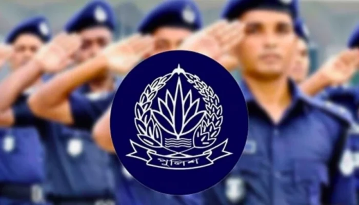 পুলিশের ঊর্ধ্বতন ১৩ কর্মকর্তাকে বদলি