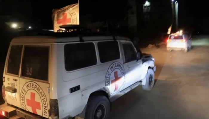 নেতানিয়াহুর নির্দেশে ফের গাজায় বোমা বর্ষণ, নিহত অন্তত ২০