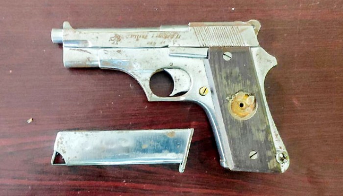 রাজশাহী নগরে ম্যাগজিনসহ বিদেশি পিস্তল উদ্ধার