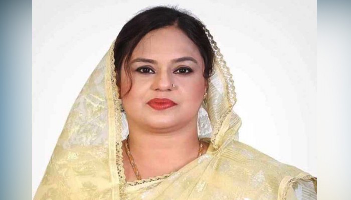 দুর্গাপুর উপজেলার সাবেক চেয়ারম্যান ঝুমাসহ গ্রেপ্তার ৭