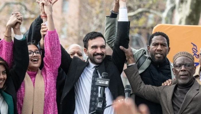 ‘আমার মেয়র-তোমার মেয়র, মামদানি-মামদানি’—বাংলাদেশিদের স্লোগানে মুখর কুইন্স