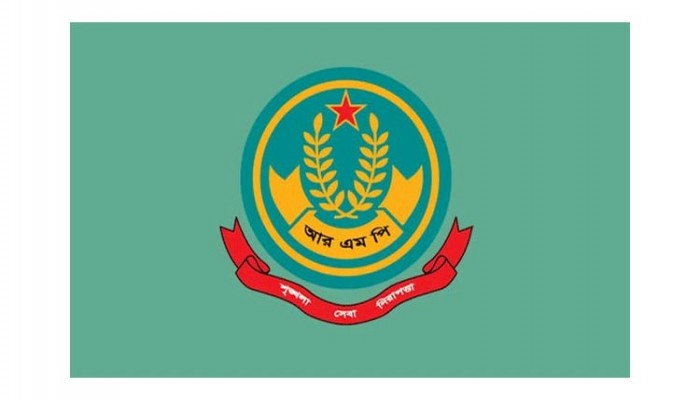 রাজশাহীতে পুলিশের অভিযানে গ্রেপ্তার ১১