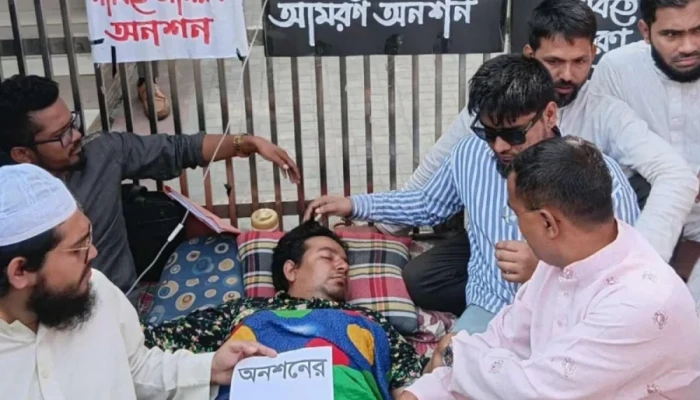তারেকের অনশন প্রসঙ্গে ইসি সচিব— ‘৫২২ ঘণ্টা হলেও কিছু করার নেই’