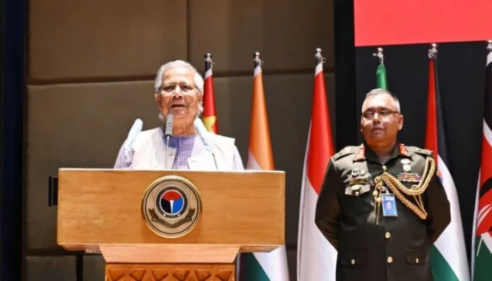 শান্তিপূর্ণ ও উৎসবমুখর নির্বাচন নিশ্চিতে সেনাবাহিনীর সহায়তা প্রয়োজন: প্রধান উপদেষ্টা