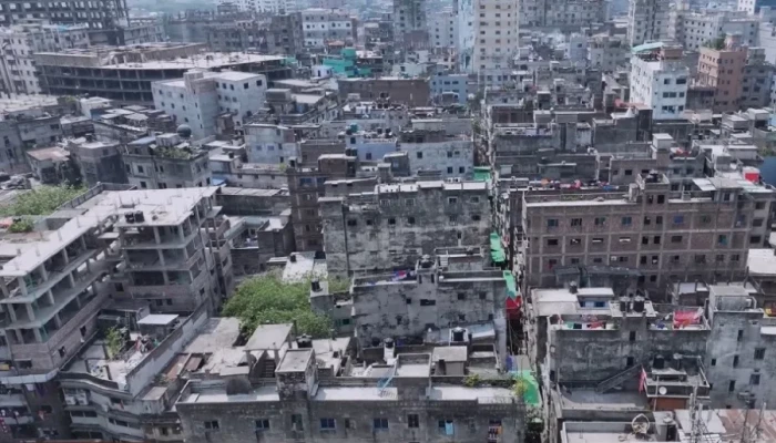 রাজধানীর ৩০০ ঝুঁকিপূর্ণ ভবন চিহ্নিত করল রাজউক