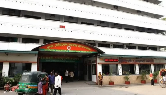 আগারগাঁওয়ে গ্যাসের লিকেজ থেকে বিস্ফোরণে একই পরিবারের ৬ জন দগ্ধ