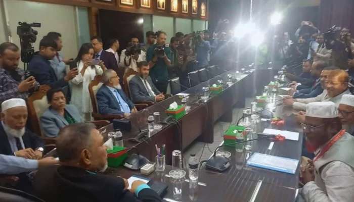 জামায়াত ইসলামীর ৬ সদস্যের প্রতিনিধি দলের সঙ্গে ইসির বৈঠক